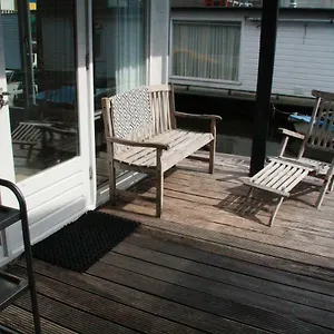 Houseboat Sooki Niederlande