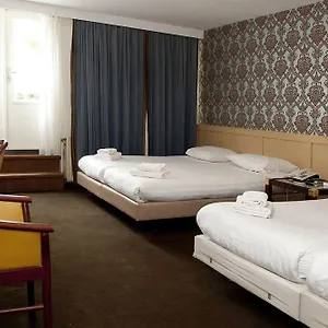 74 *** Amsterdam